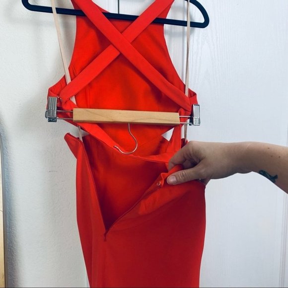 NWT Fame and Partners Axis Dress Criss Cross Open Back Cutout Maxi Gown 2 XS Red - Picture 8 of 12
